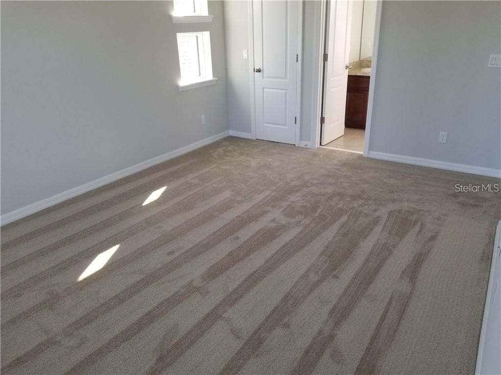 13201 Granger Ave - Photo 3 of 4