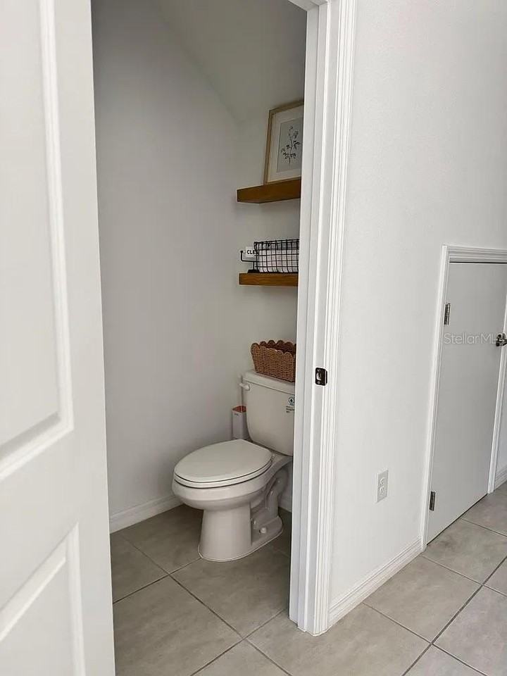 1572 Swan Swim Dr - Photo 5 of 22