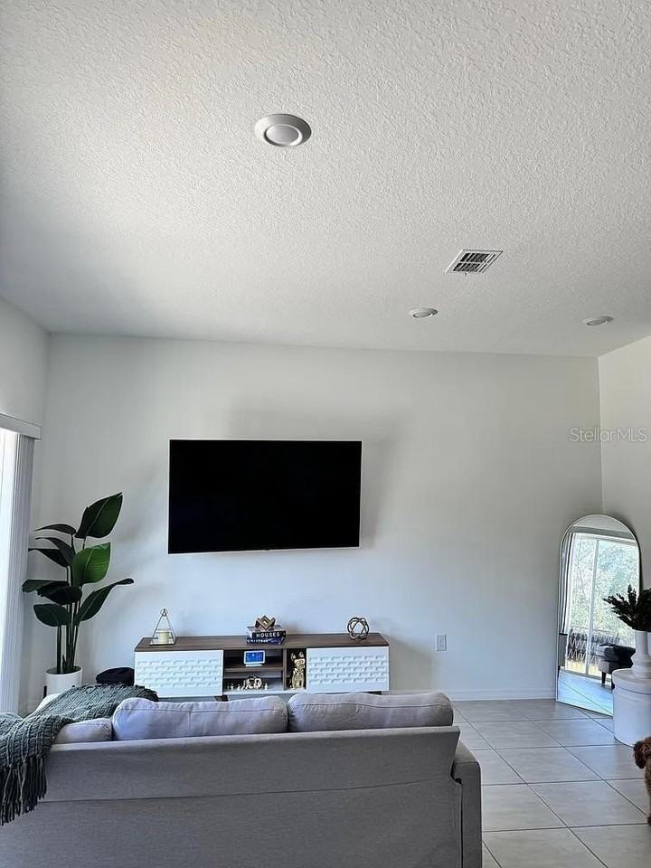 1572 Swan Swim Dr - Photo 7 of 22