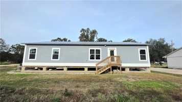 featured image of 115 Apricot St ##B