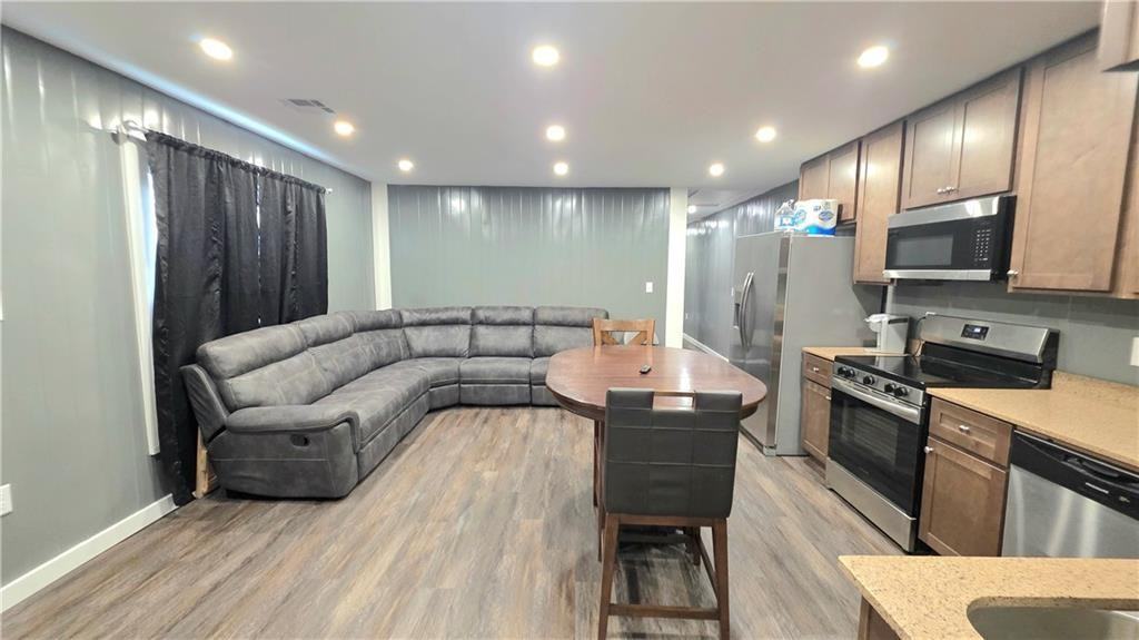 115 Apricot St ##B - Photo 2 of 13