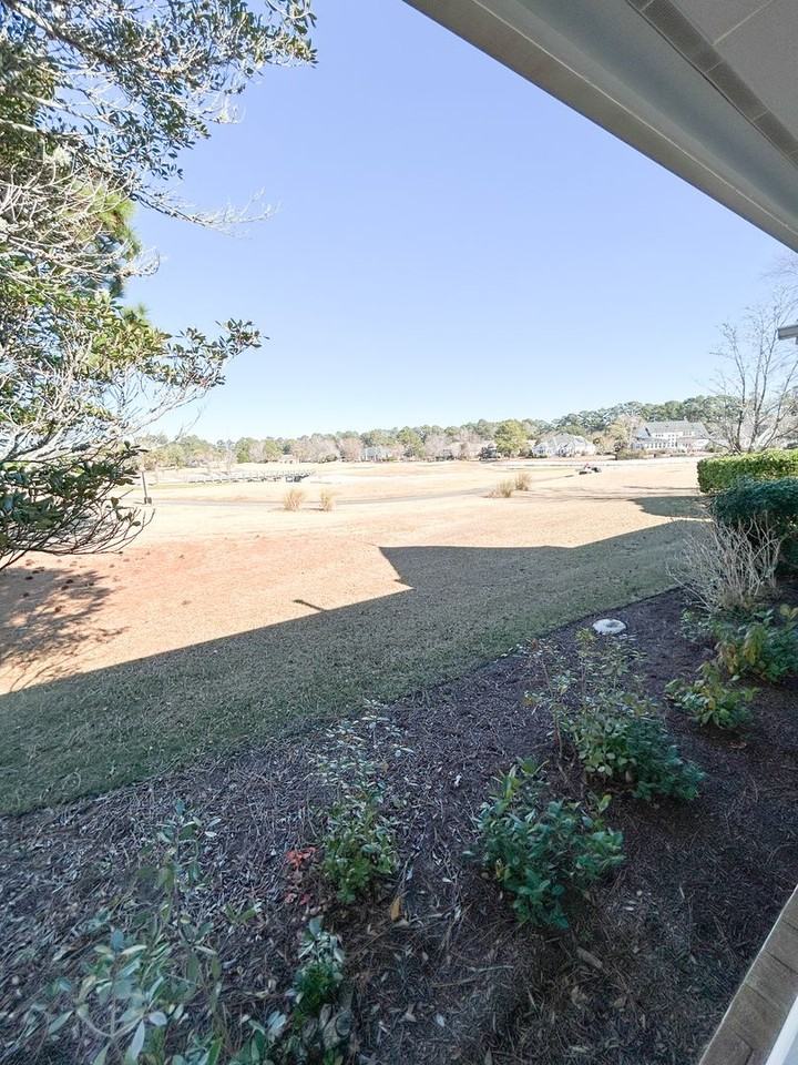 290 Brookshire Pl Sw - Photo 4 of 27