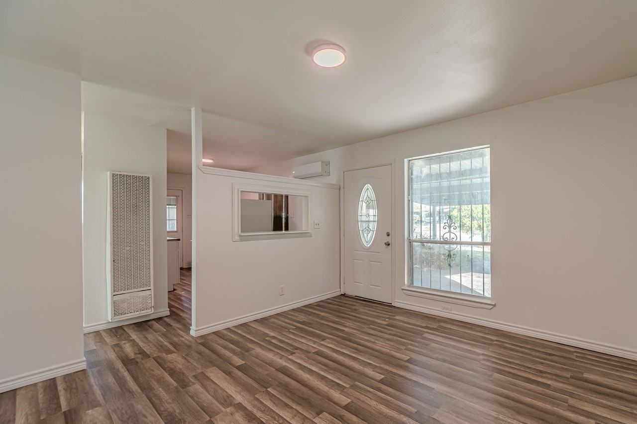 6142 Lawn Valley Dr #1 - Photo 2 of 16