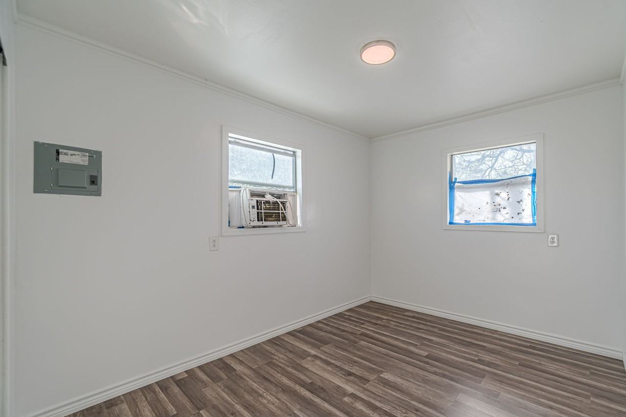 6142 Lawn Valley Dr #1 - Photo 7 of 16