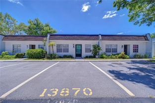 13870 Oakwood Ln - Photo 1 of 1