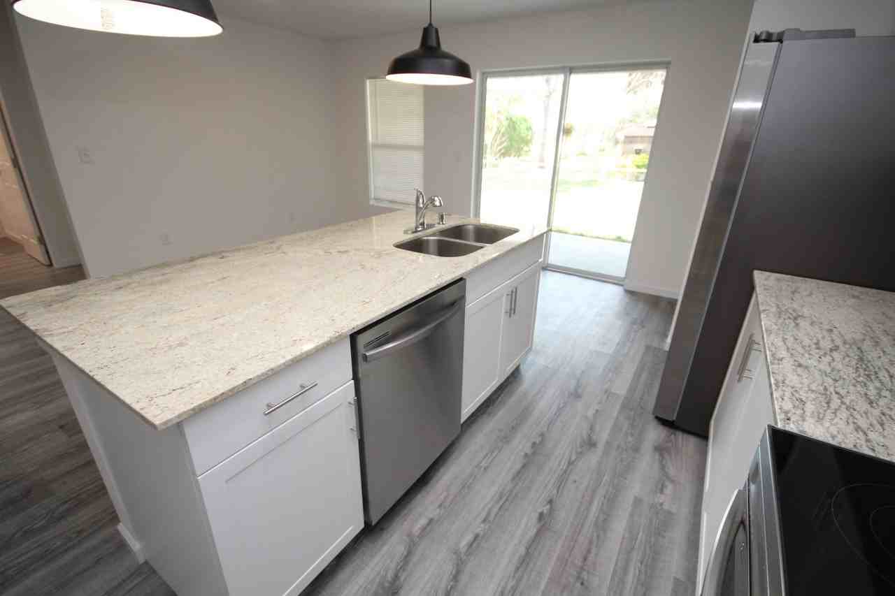 182 Hillock Ave Nw - Photo 6 of 23