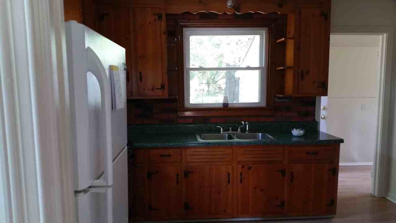 5534 Orcutt Ln - Photo 4 of 14