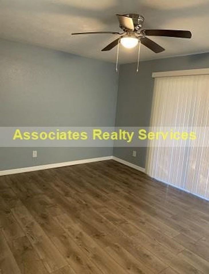 1324 Sw 61st Ter #8F - Photo 2 of 12