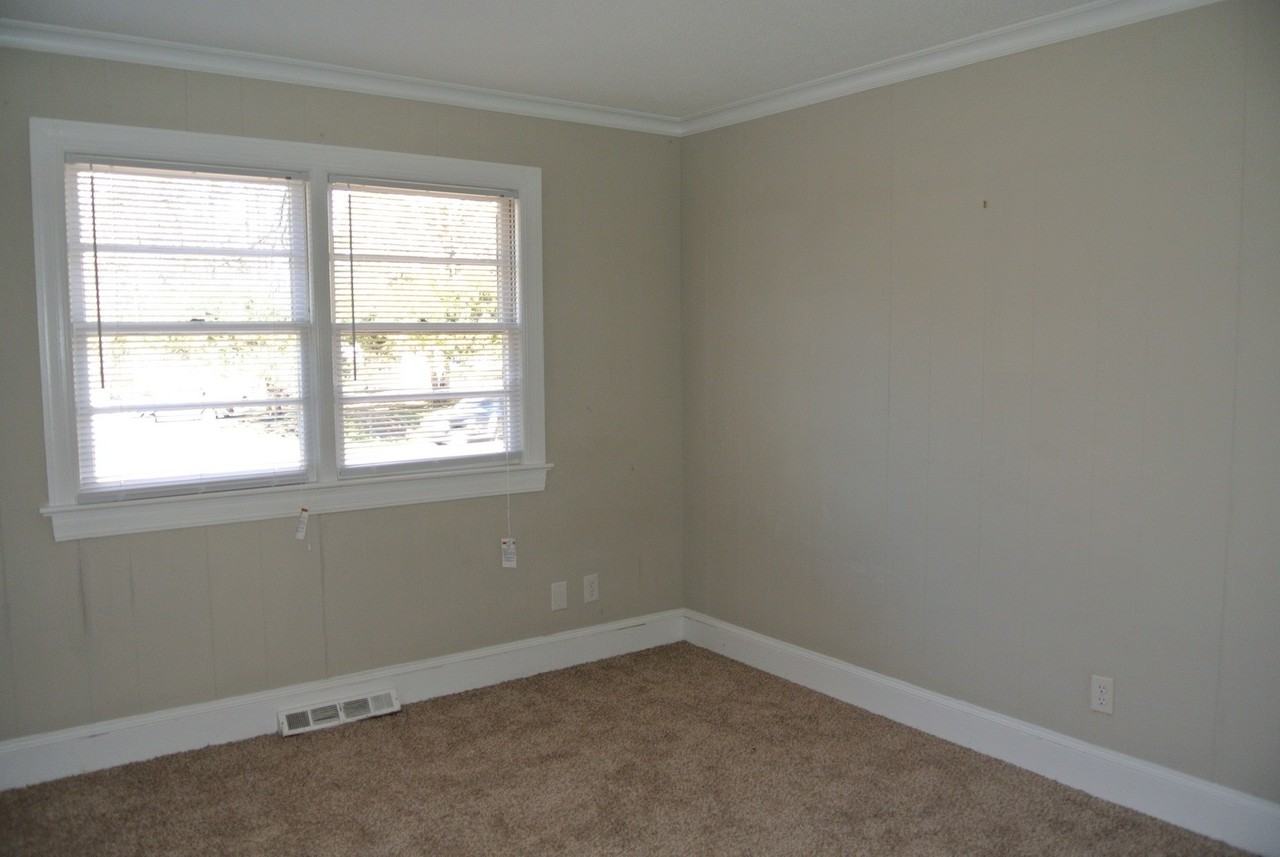 1165 1st Street Ext - Photo 2 of 24