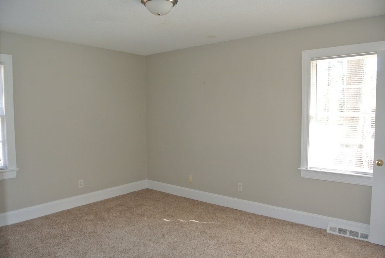 1165 1st Street Ext - Photo 5 of 24