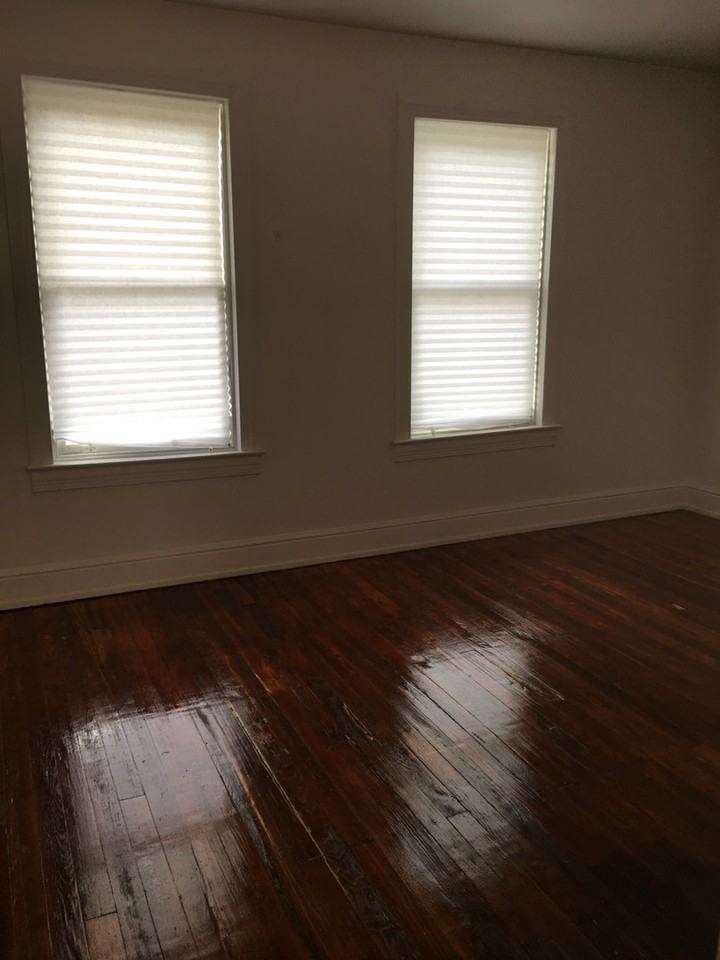 28 Lafayette St - Photo 4 of 20