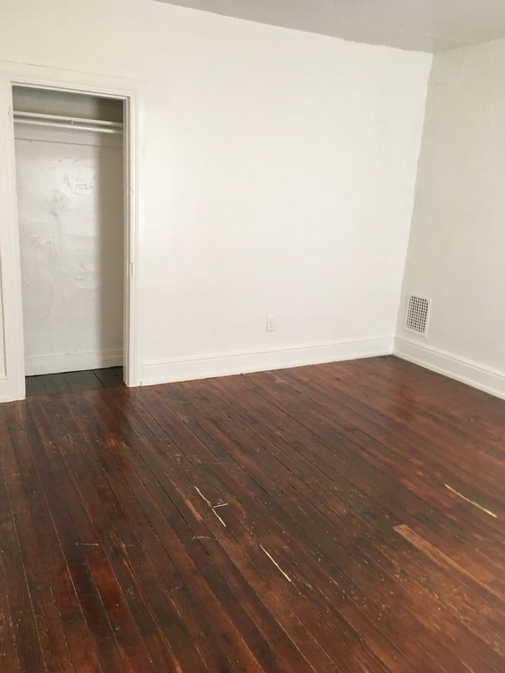 28 Lafayette St - Photo 5 of 20