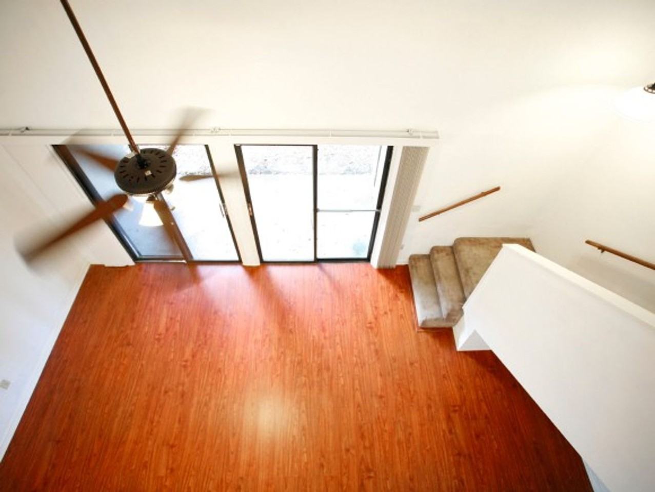 7200 Sw 8th Ave - Photo 6 of 9