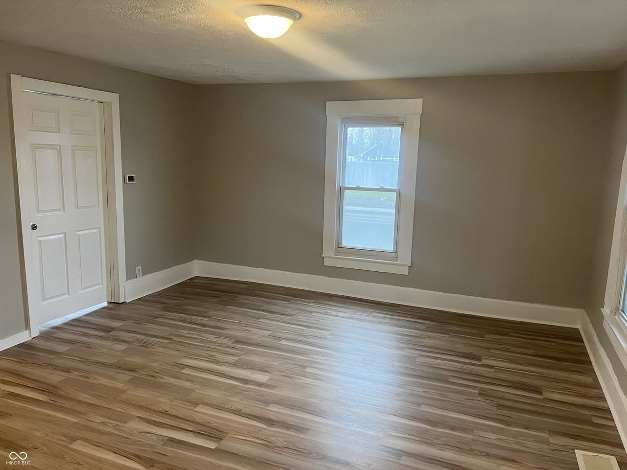 2974 N Denny St - Photo 3 of 19