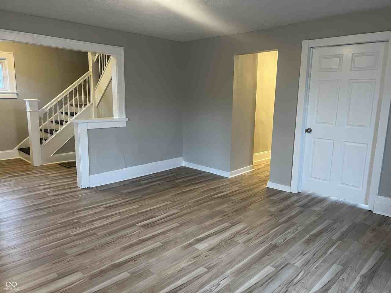 2974 N Denny St - Photo 4 of 19