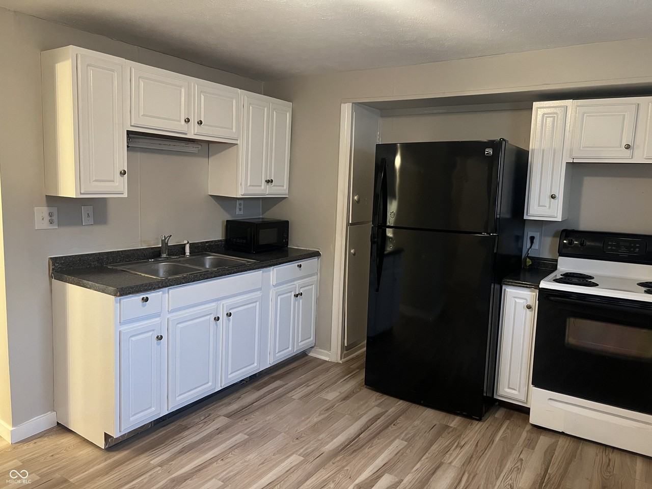 2974 N Denny St - Photo 5 of 19