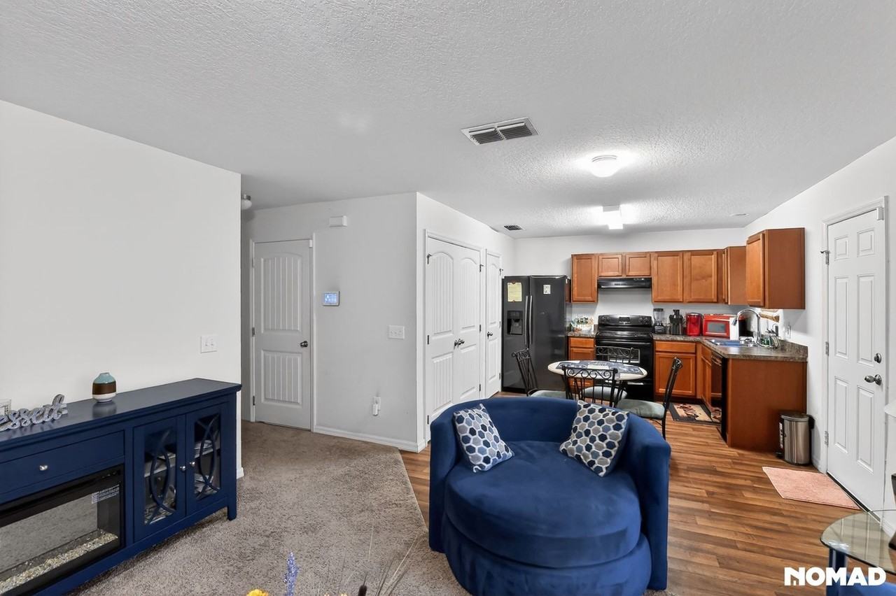 926 Se Waco Blvd - Photo 5 of 32