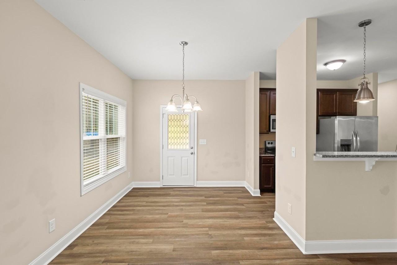 1259 Dan Owen Dr - Photo 5 of 23