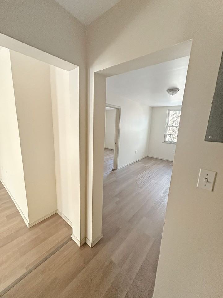 36 Hickory St - Etna - Photo 4 of 40