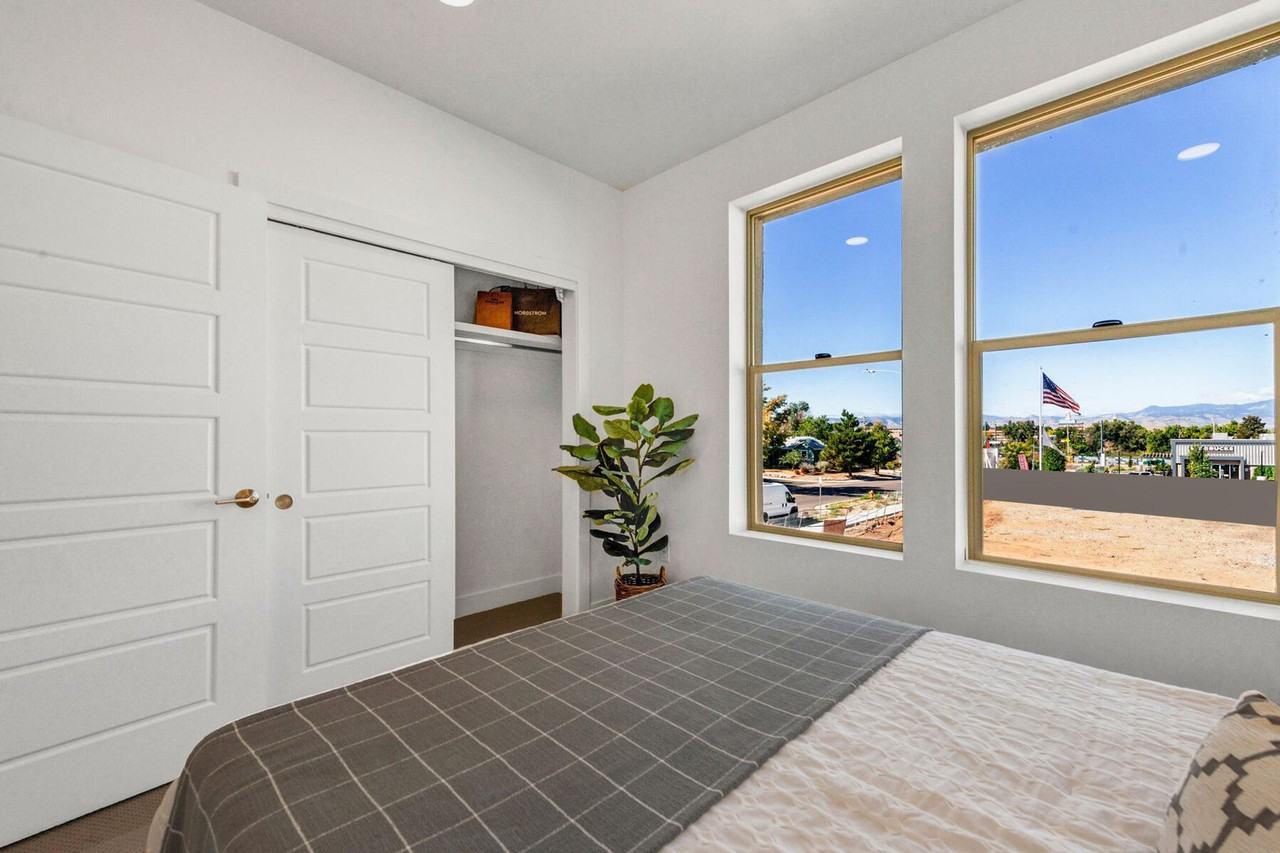 Encore at Aria — Live Where Adventure Begins - Photo 6 of 18