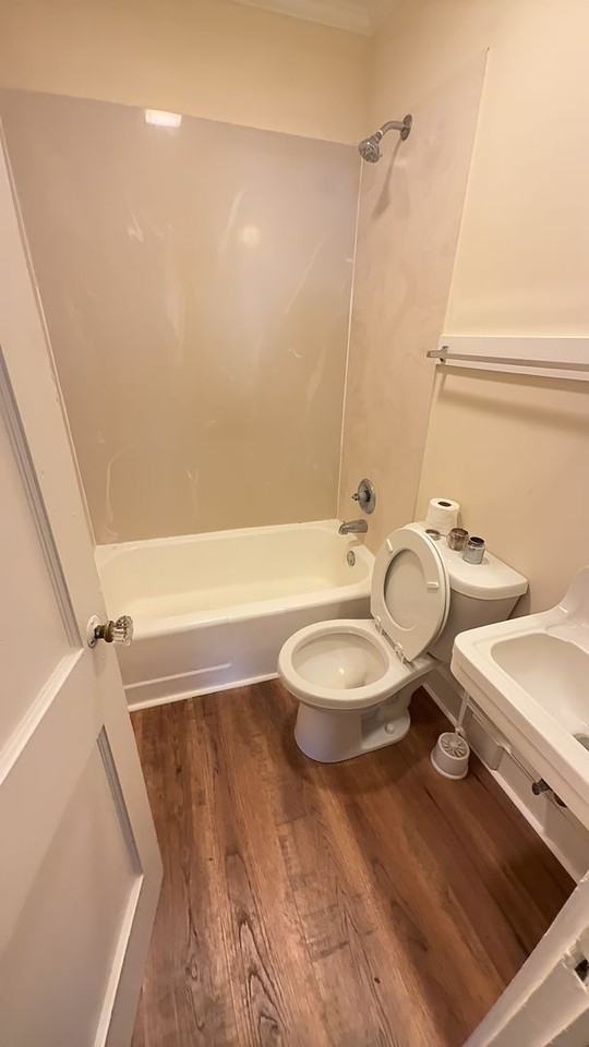 99 Springdale St - Photo 7 of 8