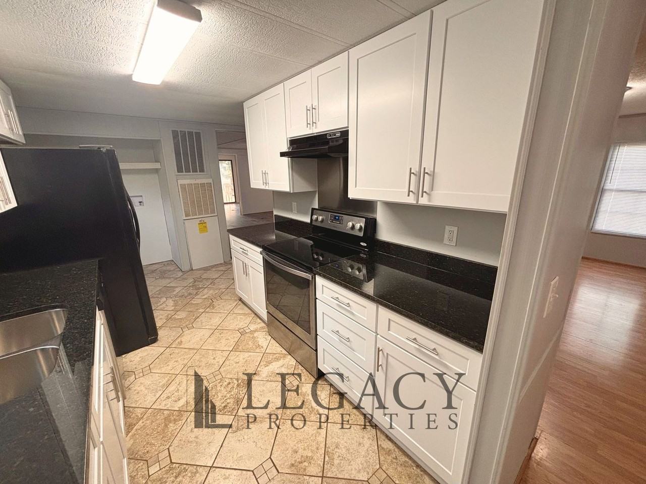 312 Randall Rd - Photo 6 of 14