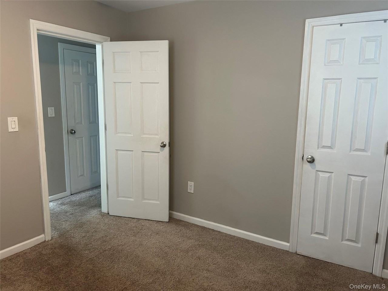 24815 89th Ave Apt 2 #2 - Photo 6 of 9