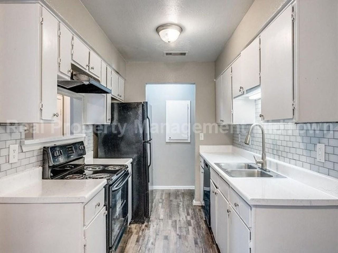 1122 Millview Dr #1006 - Photo 3 of 22