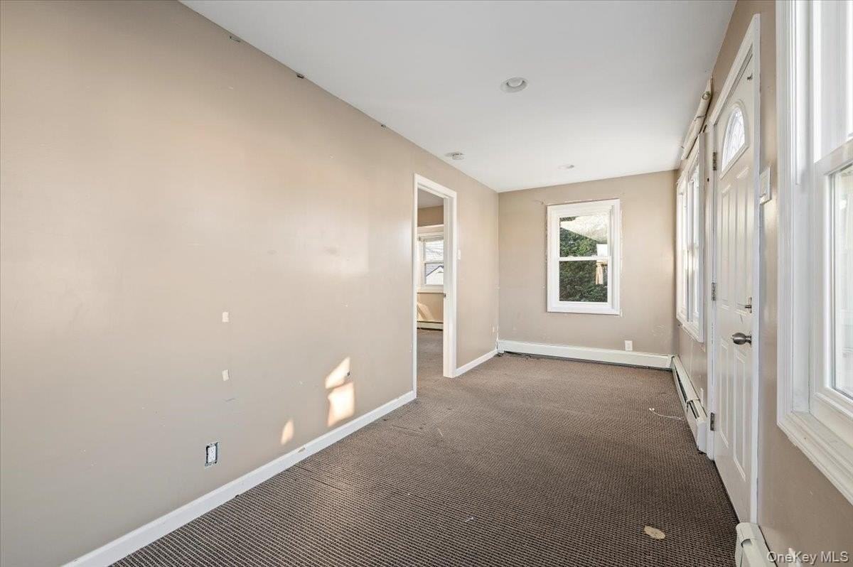 8 Garfield Ave Apt 2 #2 - Photo 4 of 14