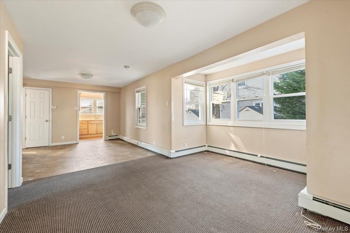 8 Garfield Ave Apt 2 #2 - Photo 5 of 14