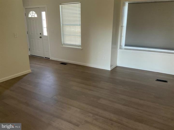 4427 Declaration Cir - Photo 5 of 11