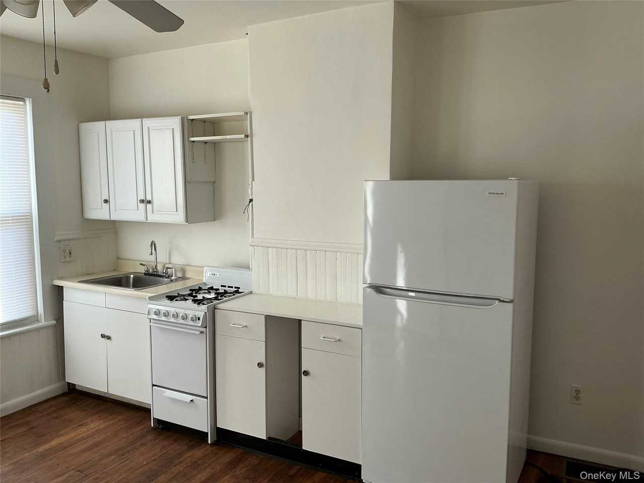 45 Fulton Ave Stop 2 #2 - Photo 5 of 15