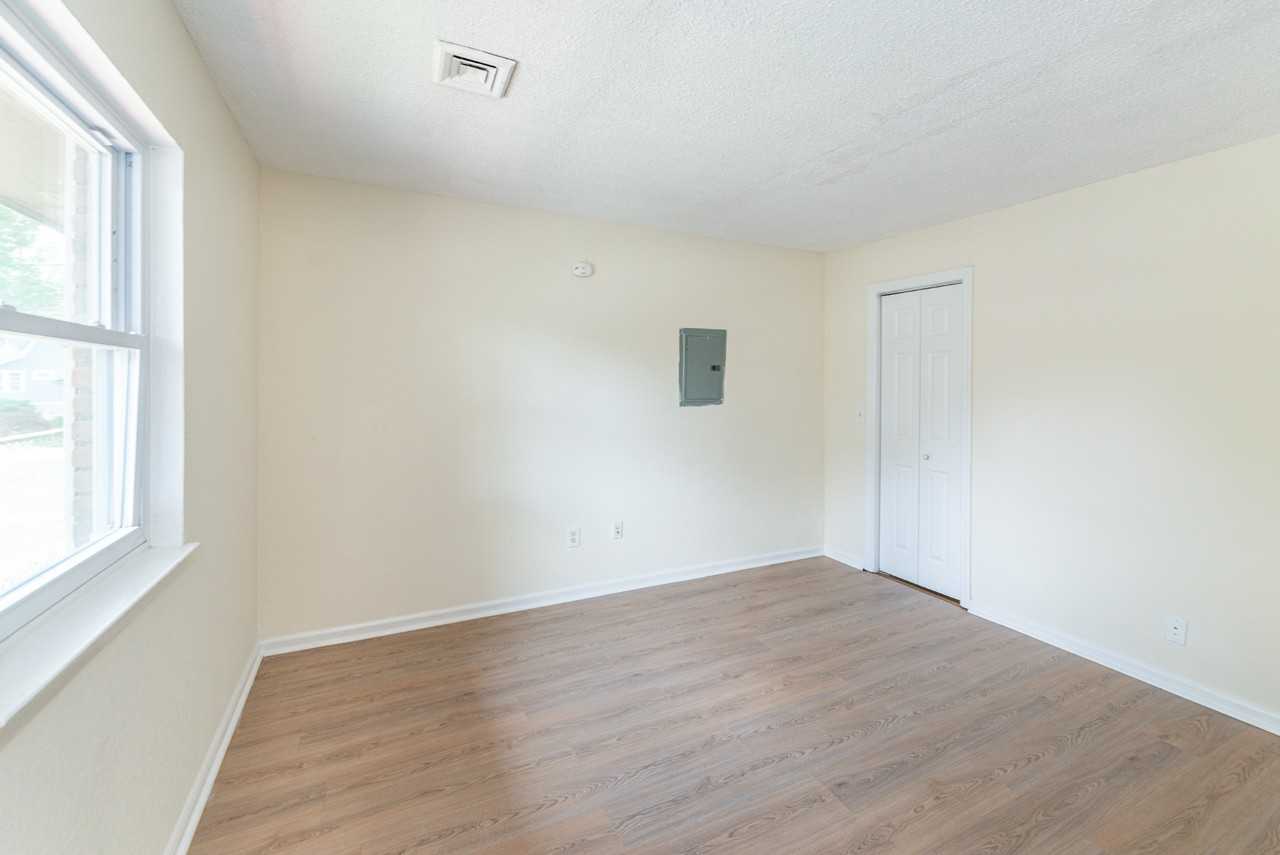 1824 Pleasant View Ave - Photo 6 of 13