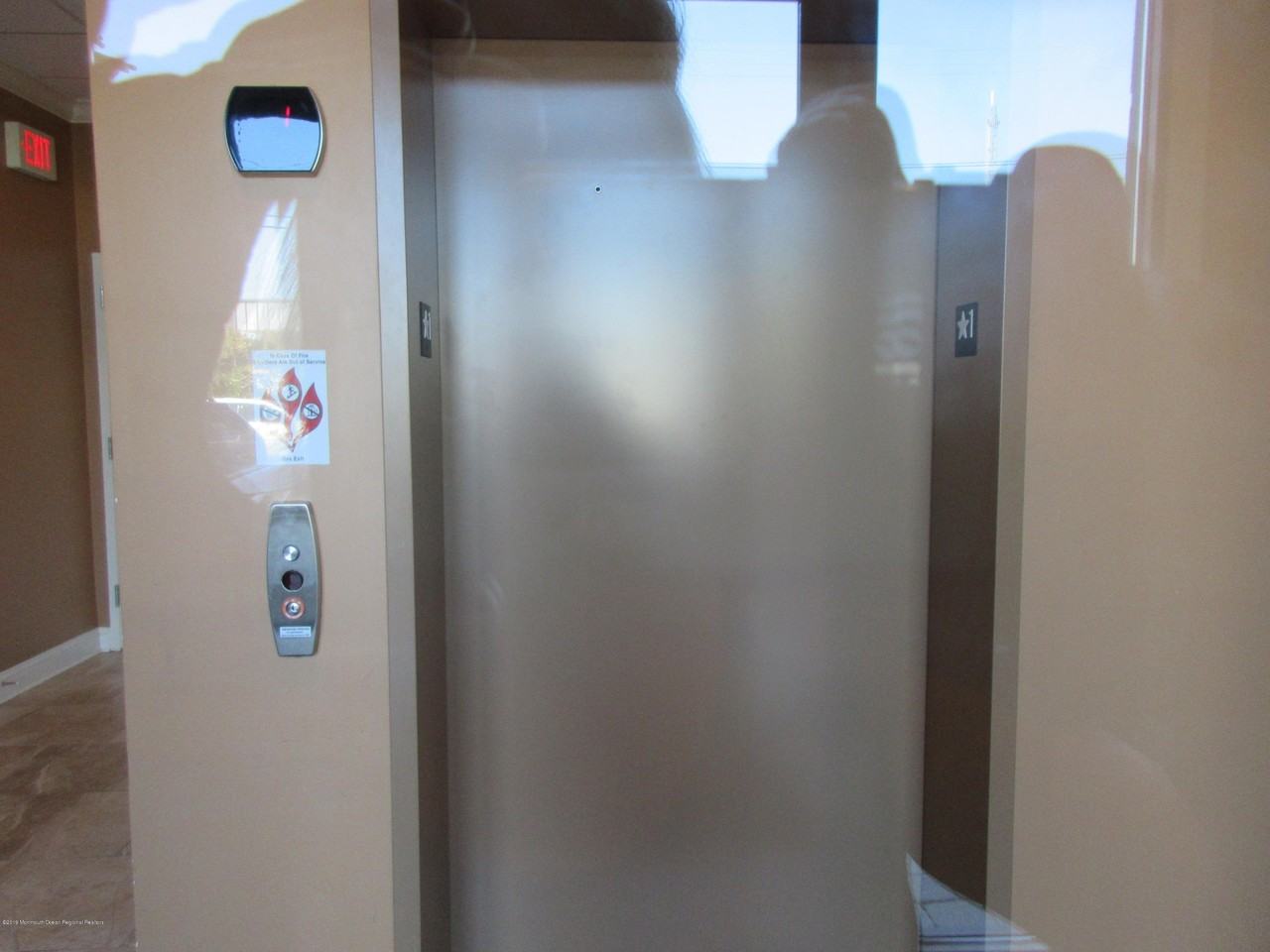 701 Main St Unit 301 #301 - Photo 4 of 13