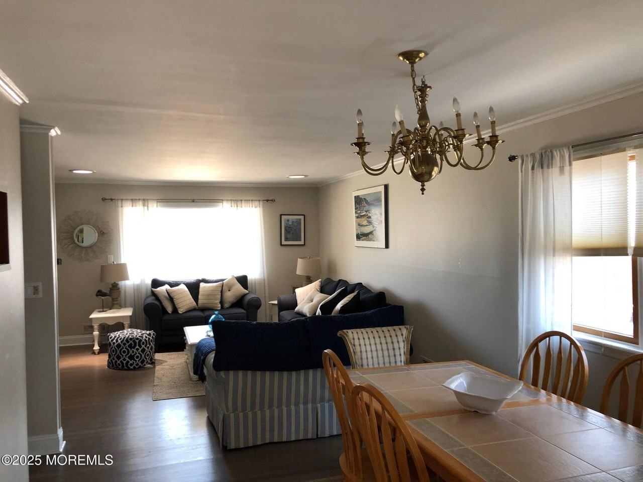 12 York Ave - Photo 5 of 15