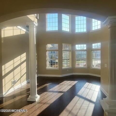 35 Abbey Rd - Photo 4 of 29