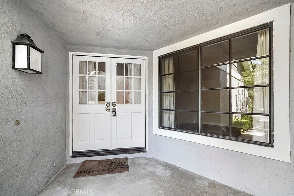 73 Summerstone - Photo 2 of 26