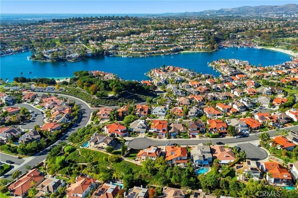 28241 San Marcos - Photo 3 of 44