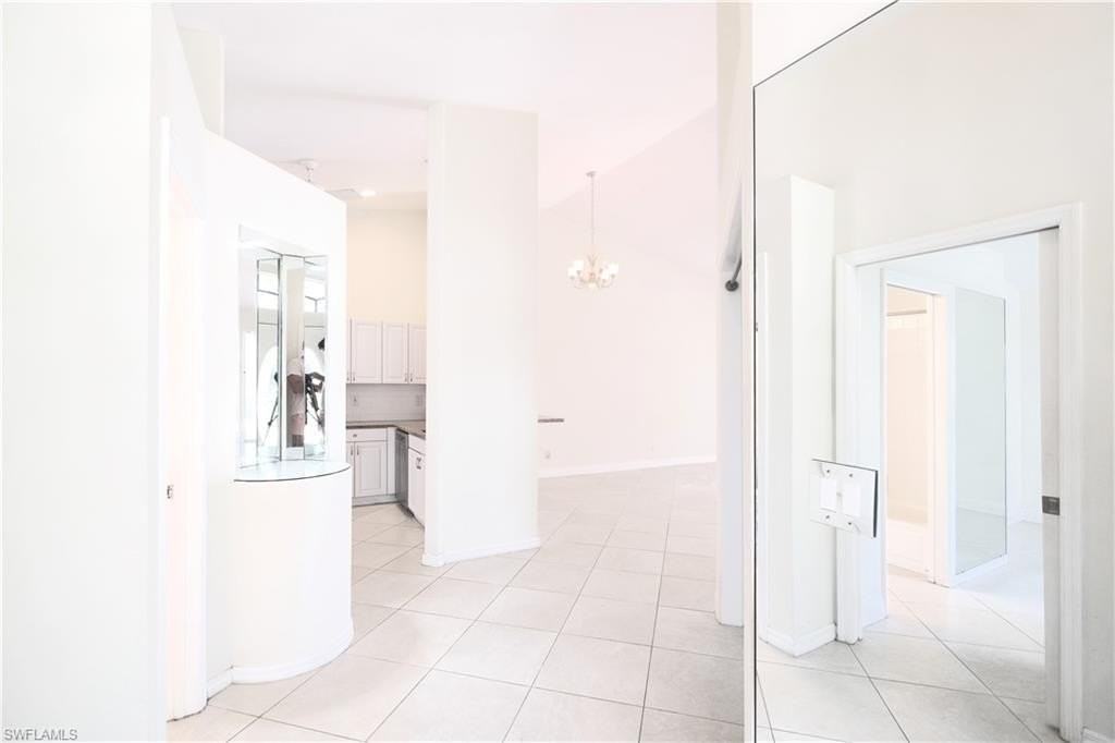 5442 Whitten Dr - Photo 4 of 26