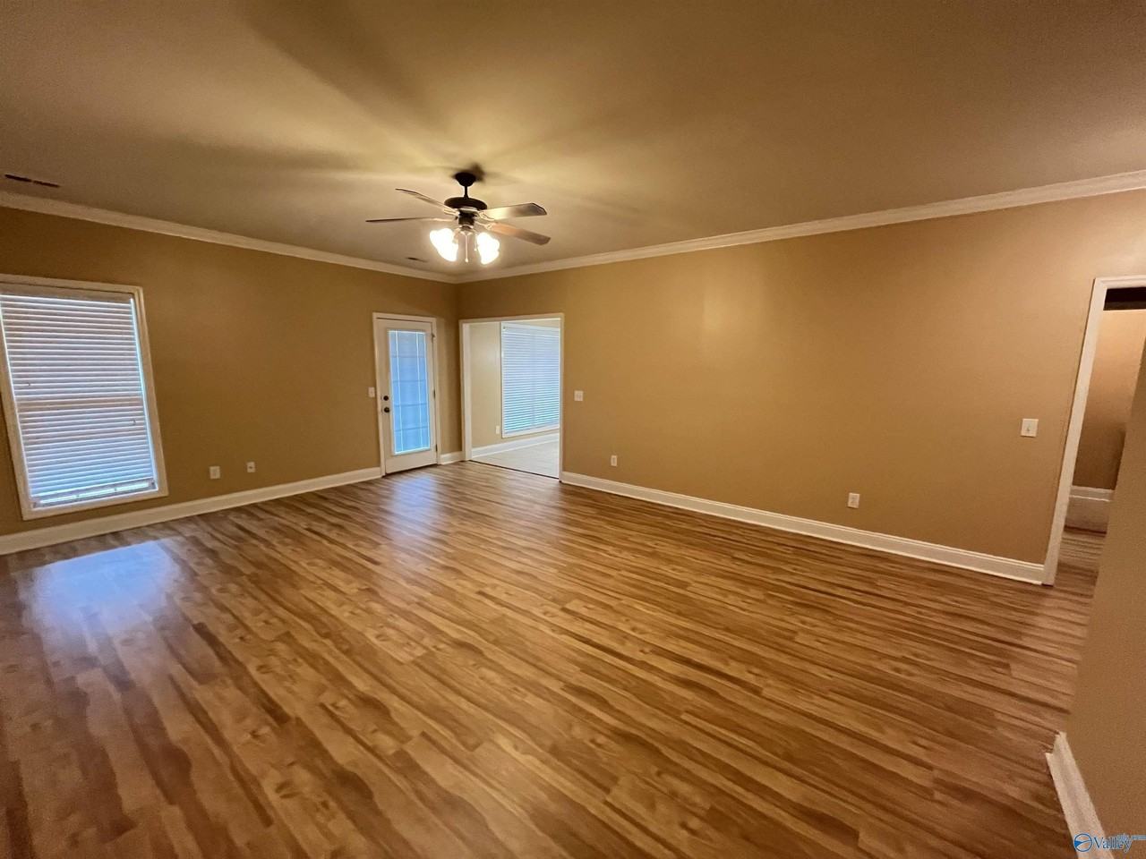 120 Lexi Ln - Photo 6 of 15