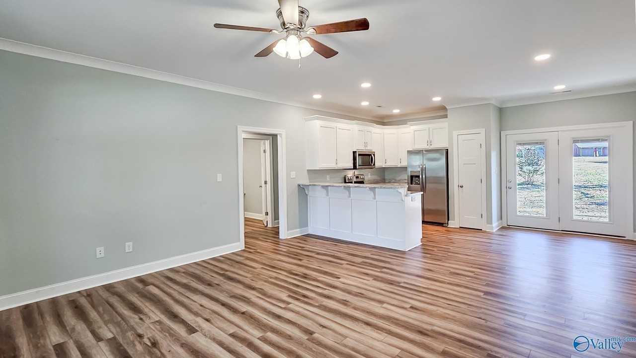 14300 Peek Dr - Photo 3 of 30