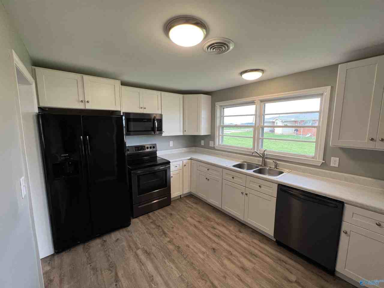 12055 Lawngate Rd #L - Photo 2 of 10