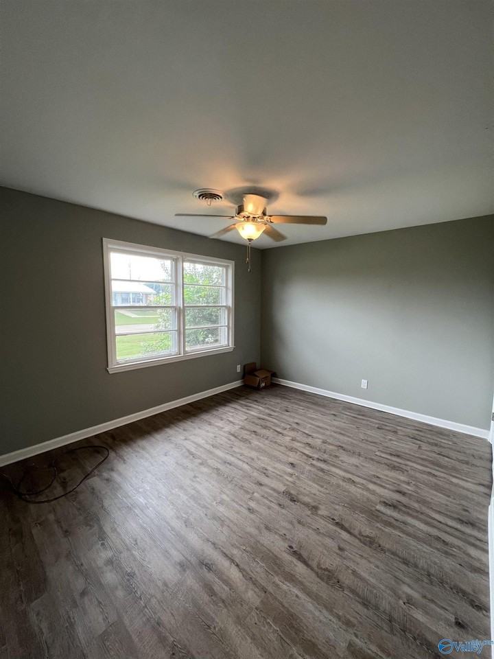 12055 Lawngate Rd #L - Photo 7 of 10