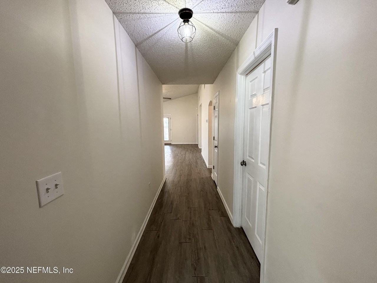 1613 Teaberry Dr - Photo 6 of 13