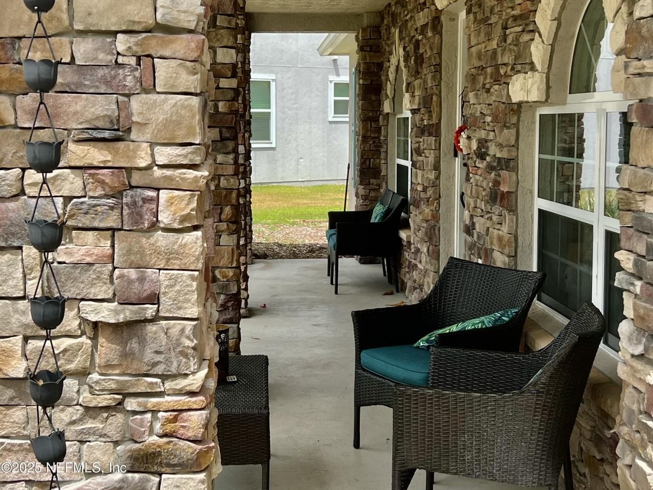 75245 Fern Creek Dr - Photo 5 of 43