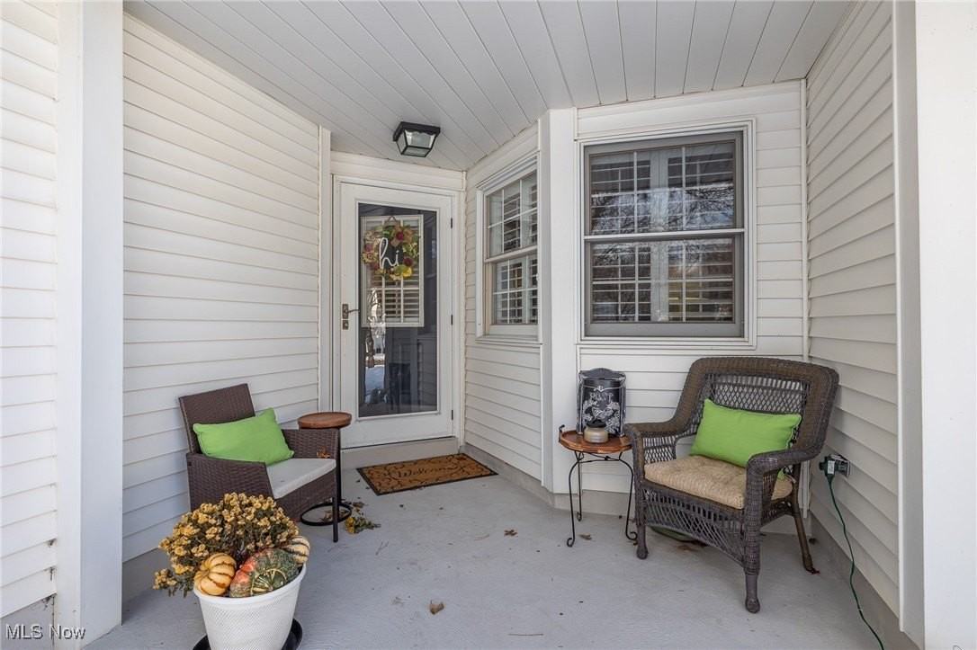 6671 Hidden Lake Trl - Photo 3 of 36