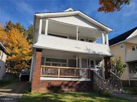 featured image of 2215 Chesterland Ave