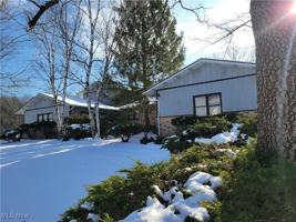 featured image of 1552 Jacobs Ln