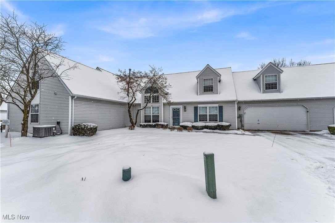 24870 Overlook Ct Unit 7 #7 - Photo 2 of 33