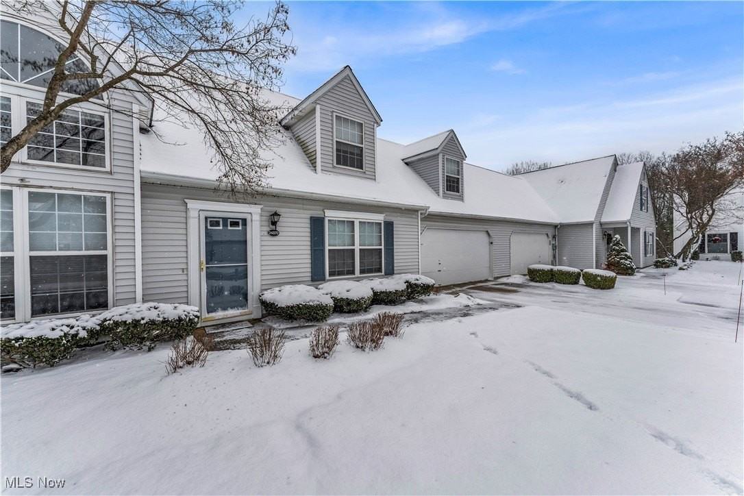 24870 Overlook Ct Unit 7 #7 - Photo 3 of 33